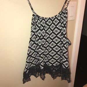 Patterned black and white tank